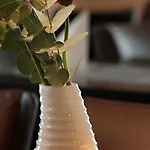 מלון Restaurant St. Lambert 2*
