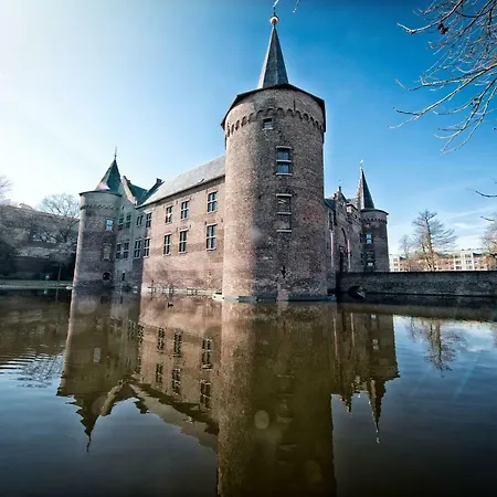 Restaurant St. Lambert Hotel 2*