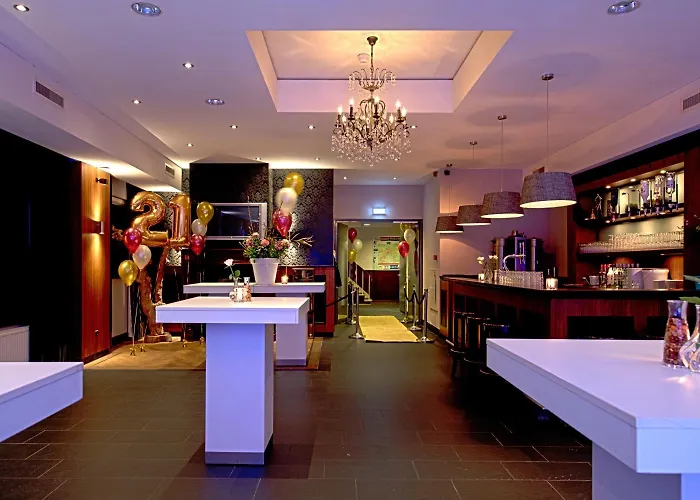 Restaurant St. Lambert Ξενοδοχείο 2*