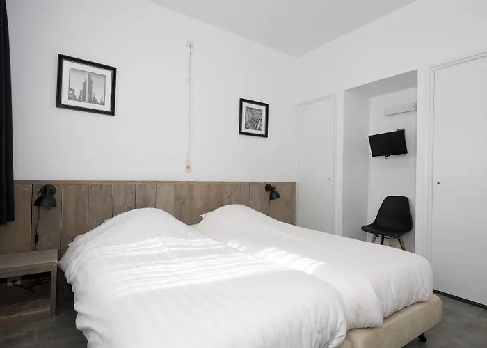 Restaurant St. Lambert Ξενοδοχείο 2*