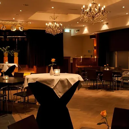 ホテル Restaurant St. Lambert ヘルモント