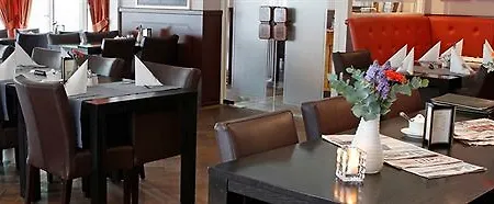 酒店 圣·兰伯特餐厅酒店