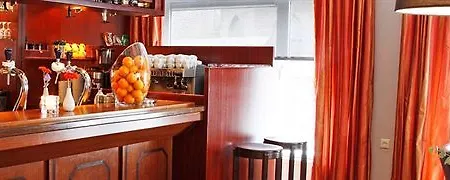 ホテル Restaurant St. Lambert ヘルモント